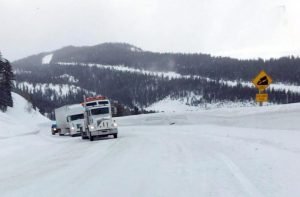 Teton Pass tractor trailers illegally crossing during winter season